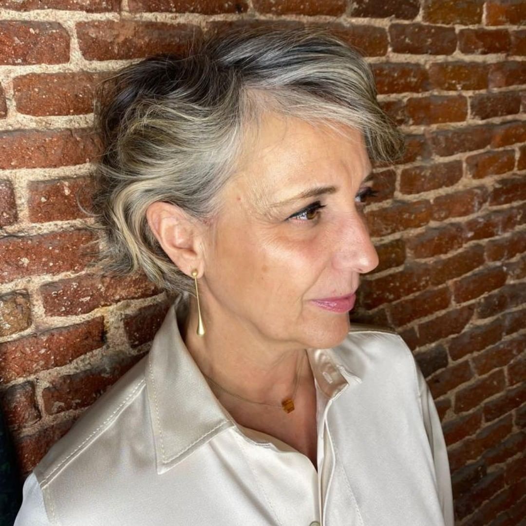 Short Wavy Bob for Gray Hair